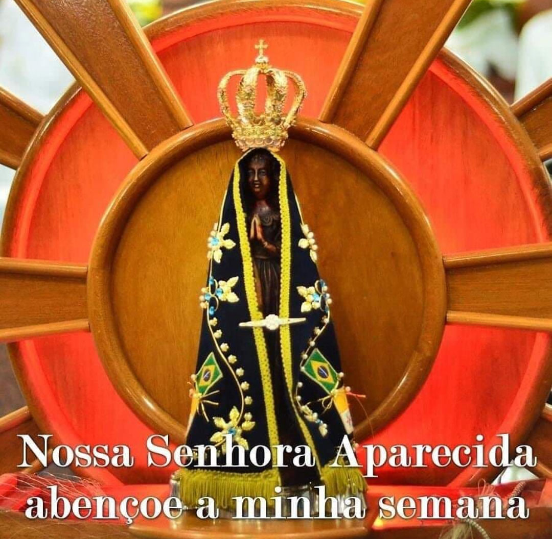 Nossa Senhora Aparecida Abençoe a minha Semana.