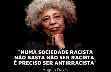 Numa sociedade racista