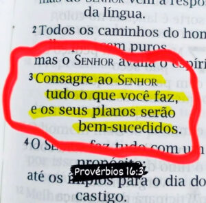 Consagre ao Senhor tudo o que você faz - Mundo Mensagens