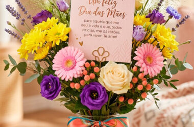 Para aquela que me deu a vida Feliz Dia das Mães